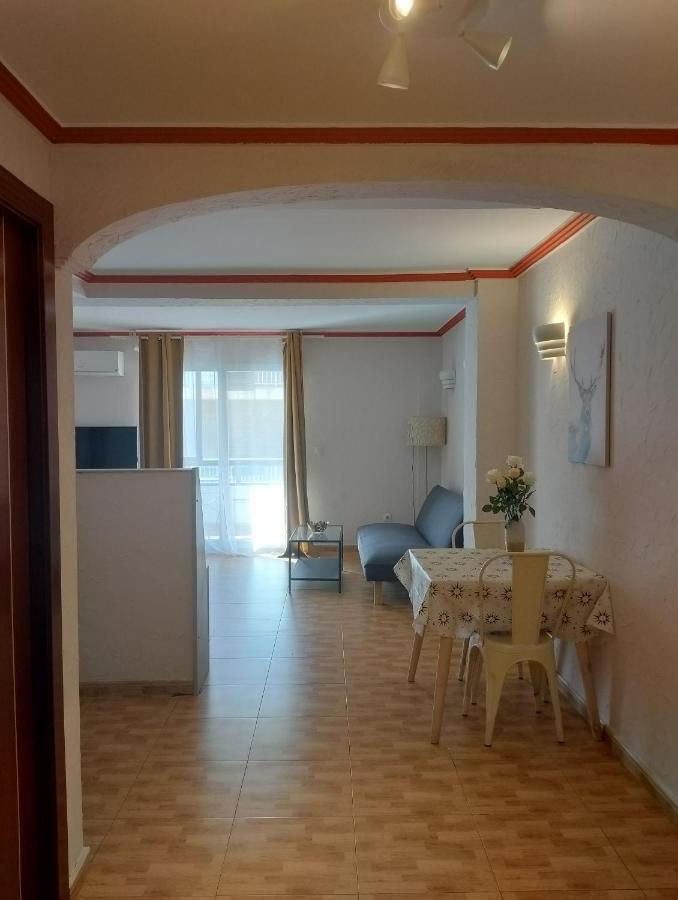 Unique Apartahotel 2-1 Torrevieja Zewnętrze zdjęcie